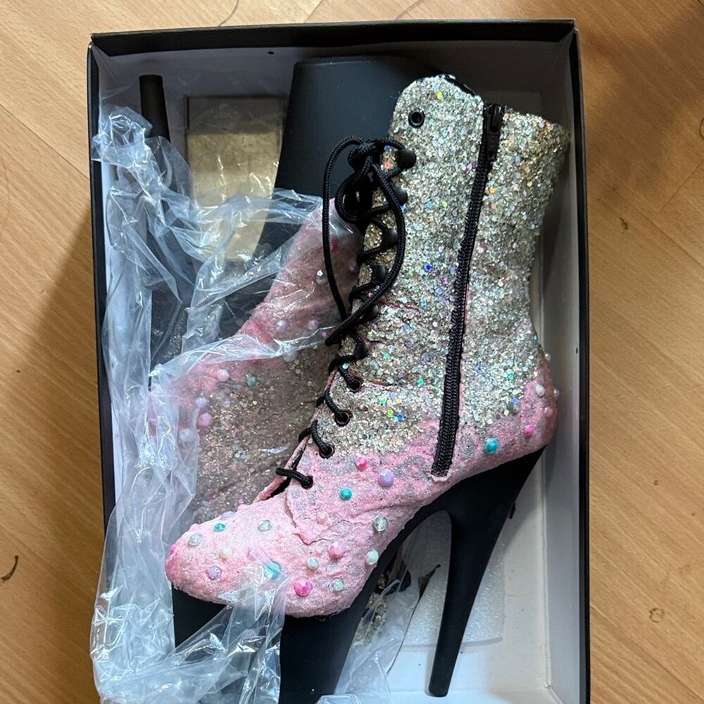 Custom Dolls kill pleasers